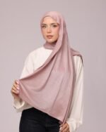 حجاب قطني لامع